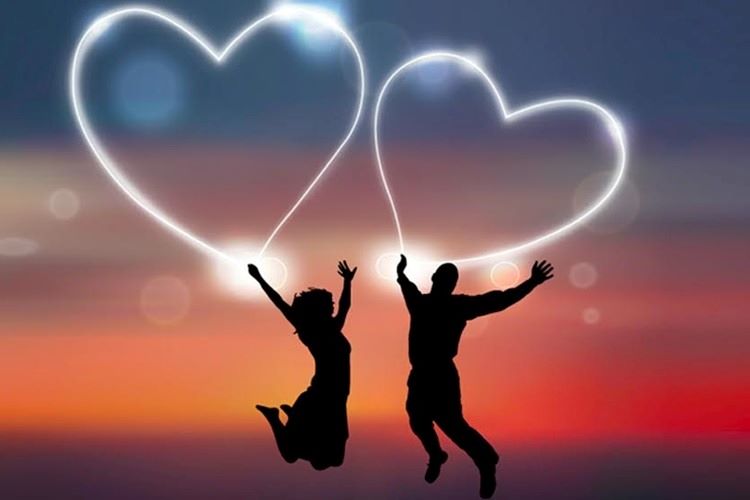 Por você e para você. Hoje eu sou mais forte, e mais completo do que um dia imaginei, pela sua presença em minha vida.