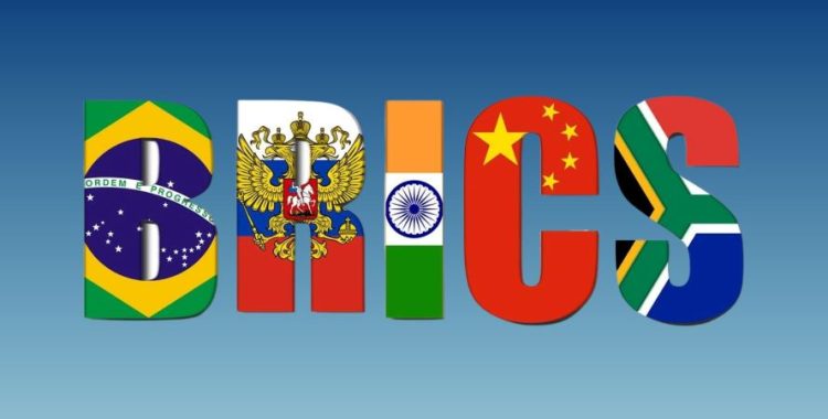 BRICS em 2024. Neste artigo, vamos explorar as últimas atualizações, novas estratégias e as perspectivas futuras do BRICS.
